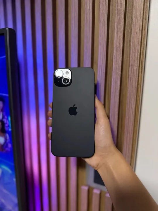 iPhone 15 plus 