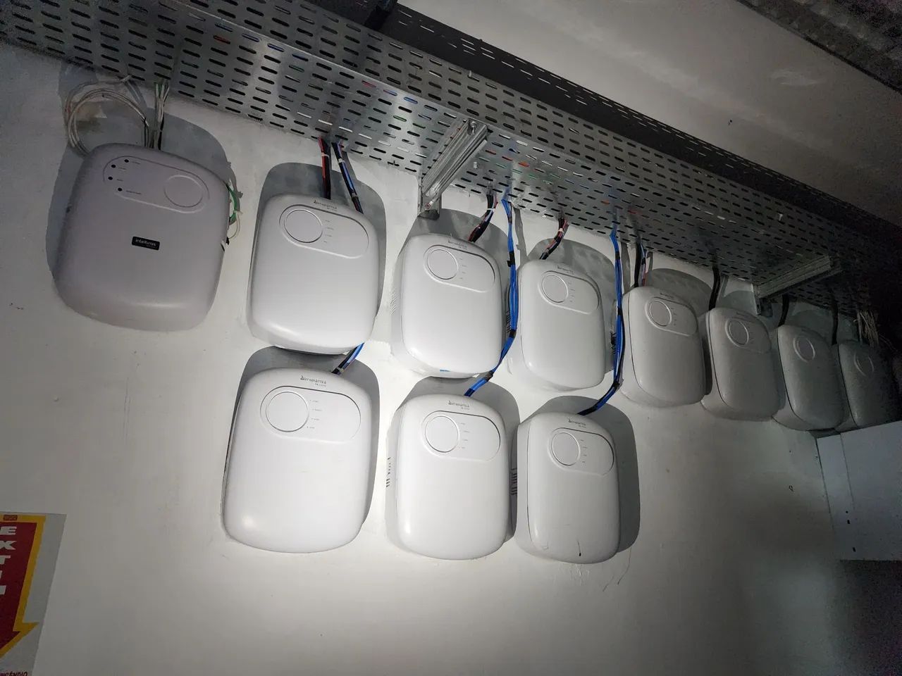 Fonte de Alimentação ininterrupta Intelbras Automatiza FA1220S - 13 unidades