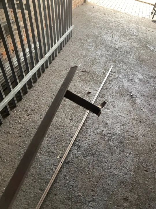 Trilho para portao de chumbar  - Foto 3