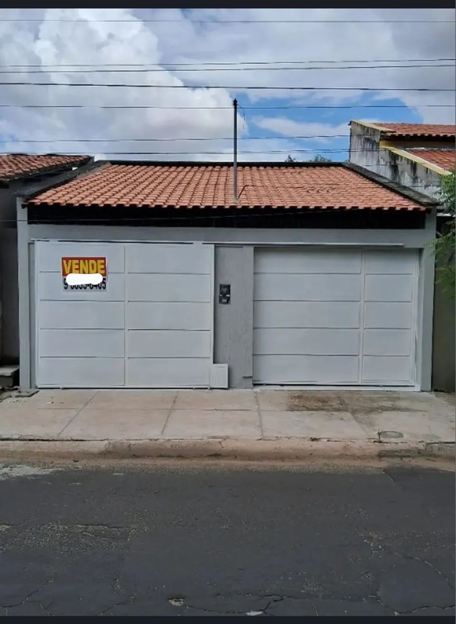 VENDA DE CASA LOCALIZADA NA MESSEJANA