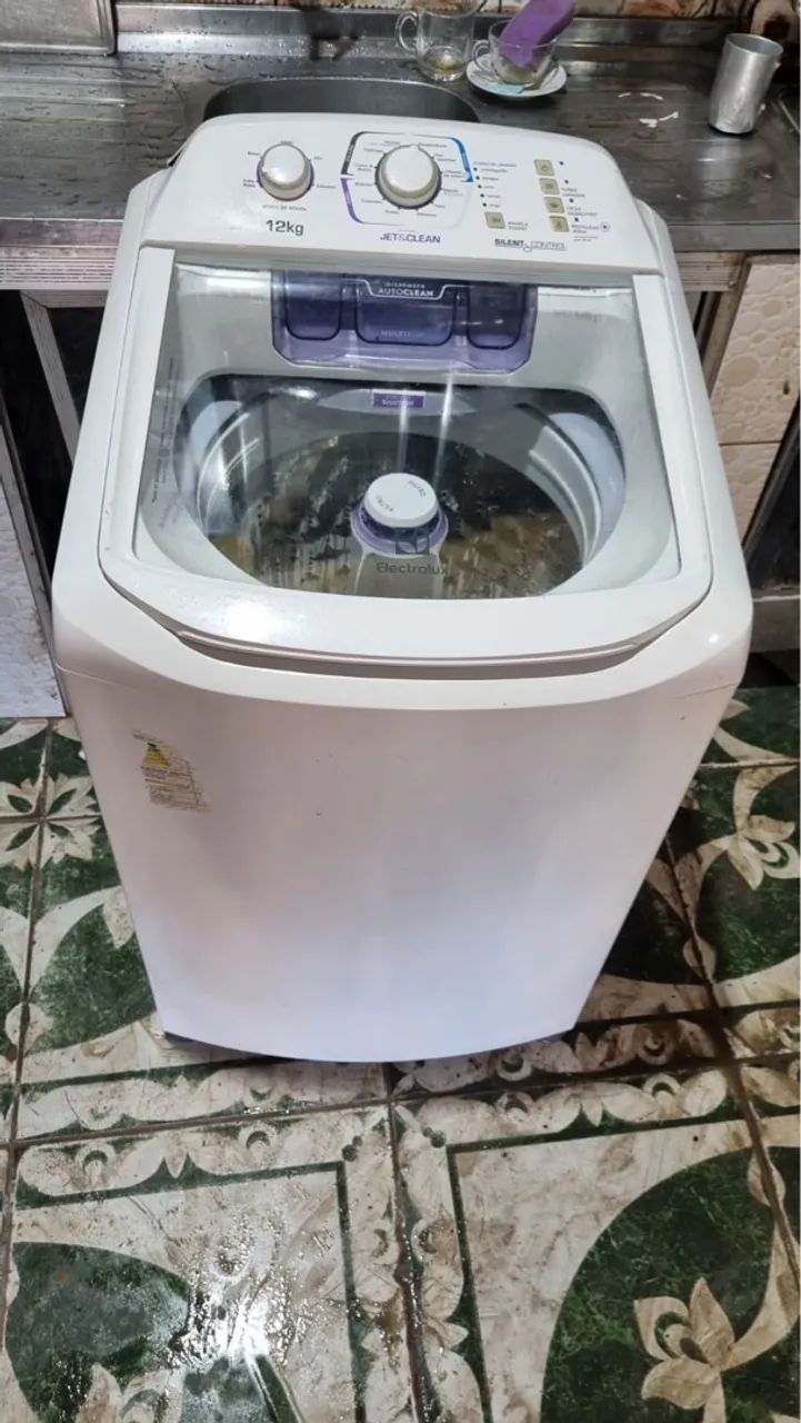 Lavadora Electrolux 12kg Jet&Clean - Foto 4