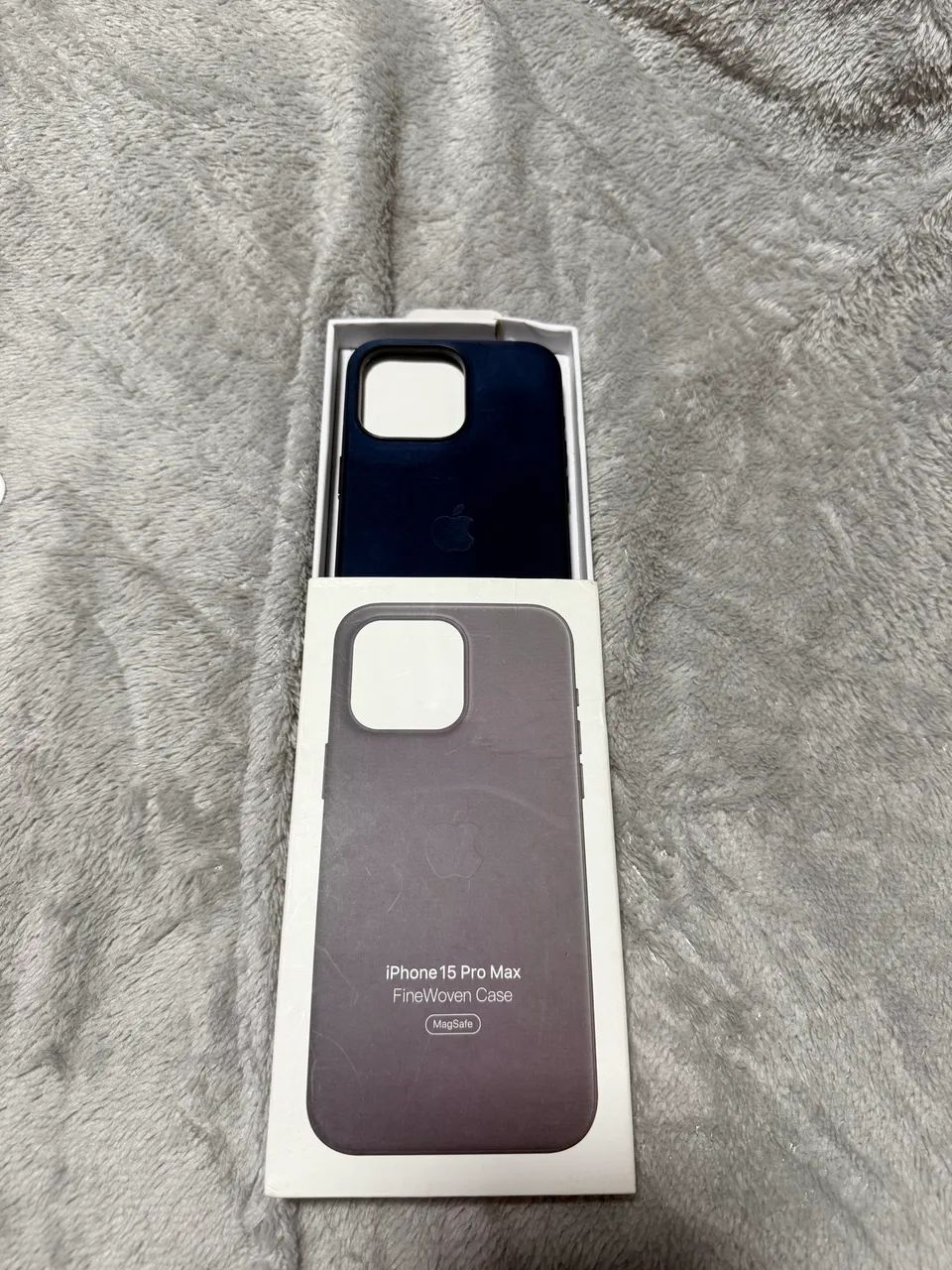 capa da apple finewoven para iphone 15 pro max - cor azul - nova e original