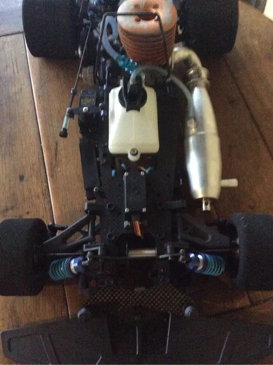 Automodelo Pro Fantom Kyosho 1/08  - Foto 2