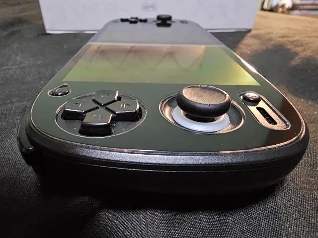 Retroid Pocket 5 preto- impecável (com película) - Consoles de