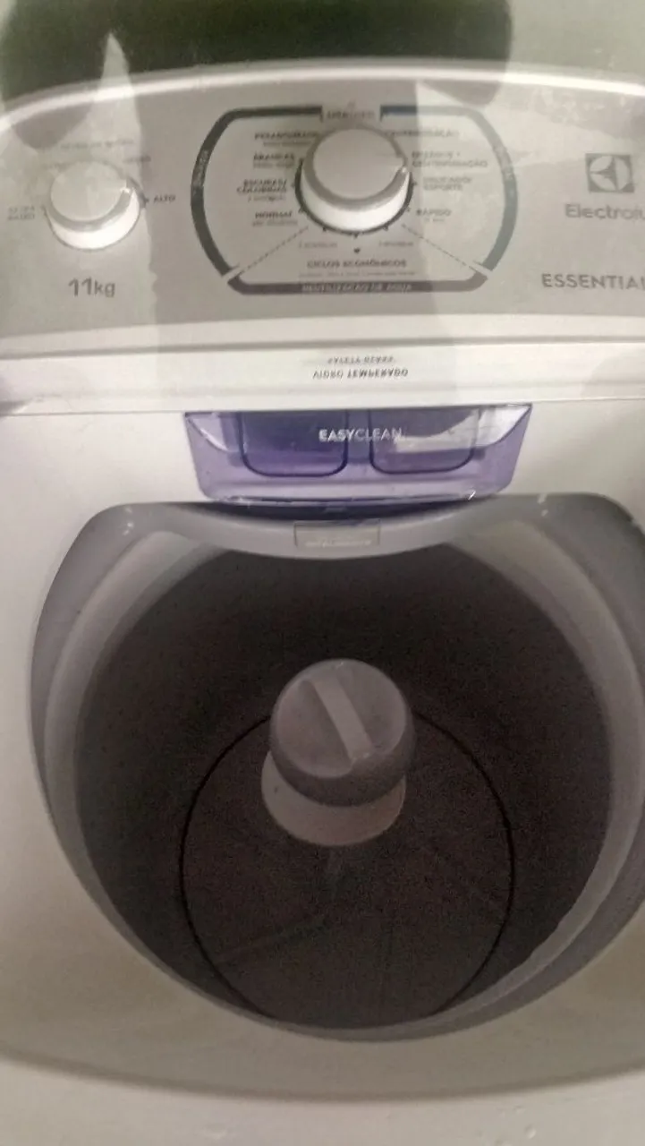 Máquina de Lavar Roupa Electrolux 11kg