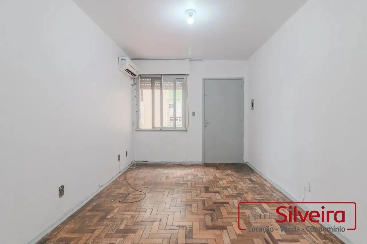 Apartamento com 2 quartos e 55m² para alugar em Humaitá, Porto Alegre.