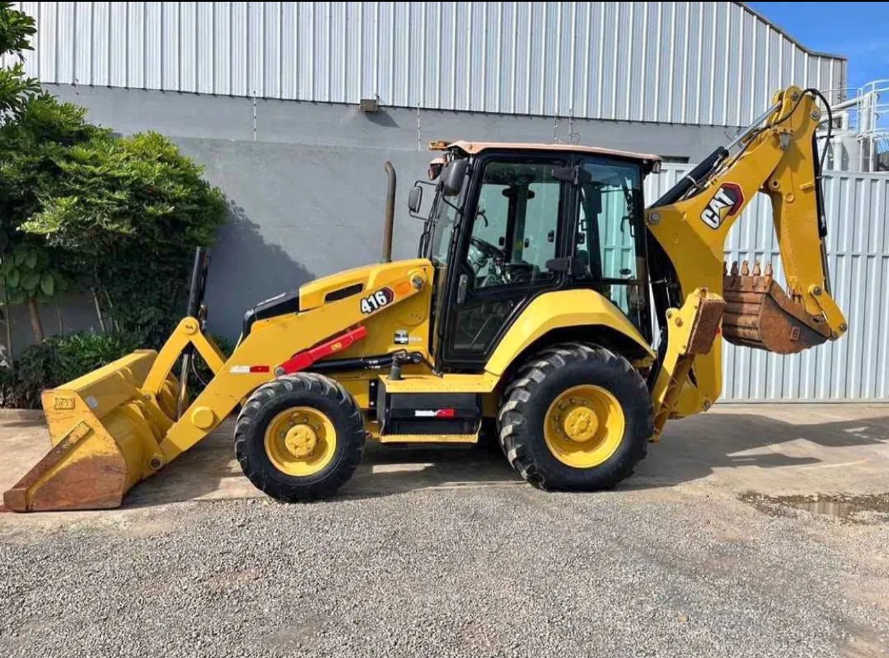 Retroescavadeira 2018