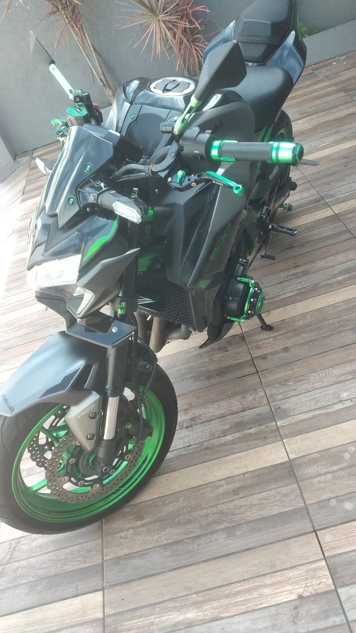 Kawasaki Z900 RS R Edition 2023 - Foto 2