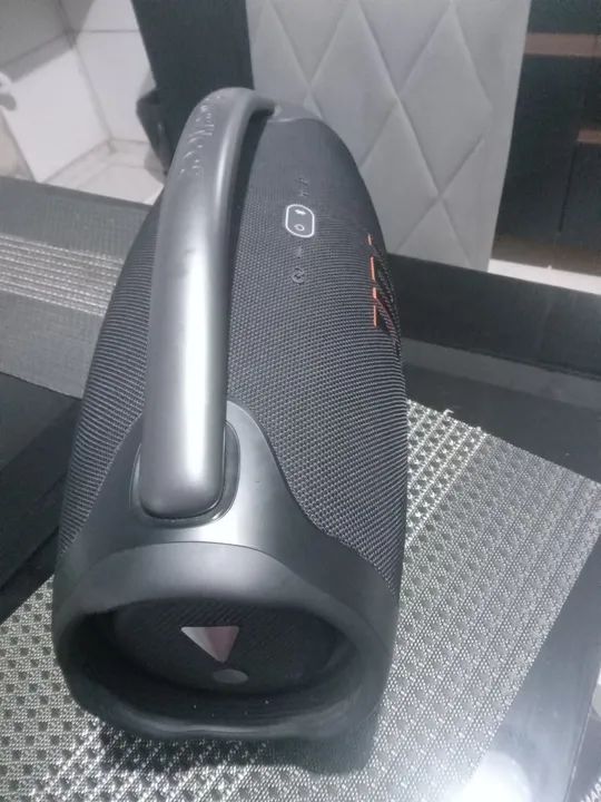 JBL  original com 6 mês de uso 