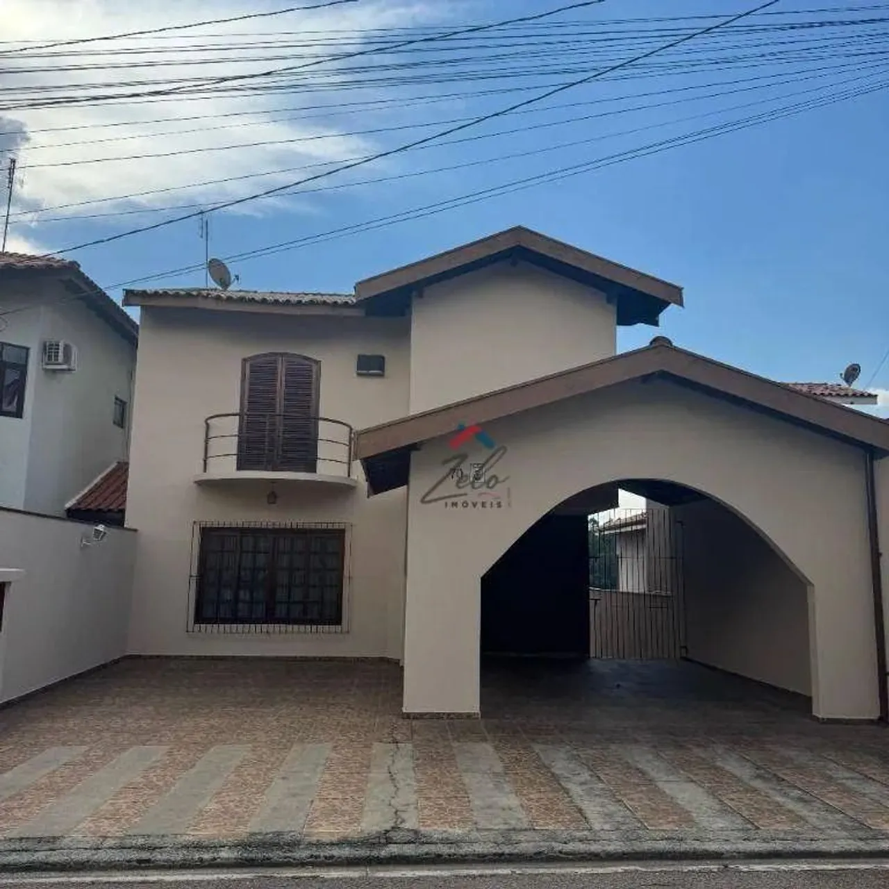 Casa com 3 dormitórios para alugar, 200 m² por R$ 5.500,00/mês - Portal da Primavera - Cam