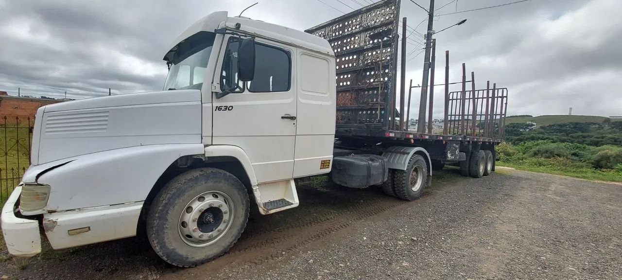 Mercedes 1630 ano 94 com carreta randon 2 eixo 96 florestal  - Foto 2
