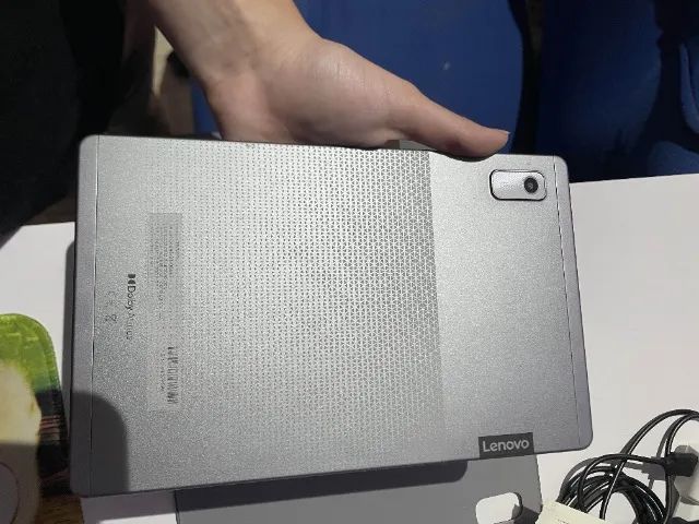 Tablet Lenovo M9 + 2 capas - Foto 6
