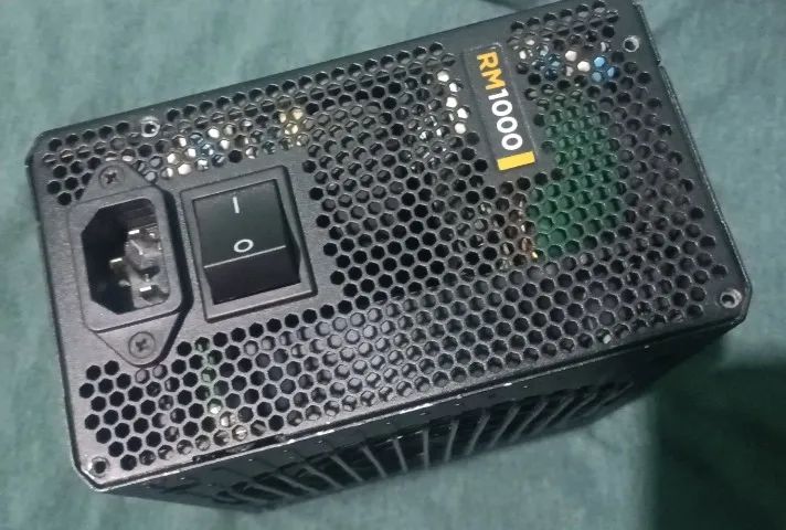 Fonte Corsair RM1000W - Foto 4