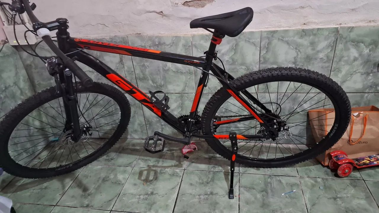 Bicicleta GT aro 28. Utilizada somente uma vez. - Foto 4