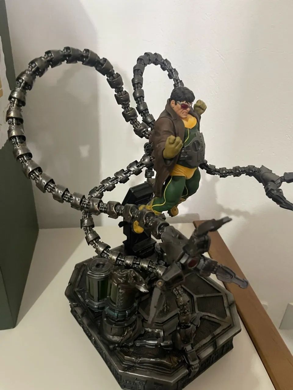 Boneco Dr. Octopus - Decoração Marvel - Foto 4