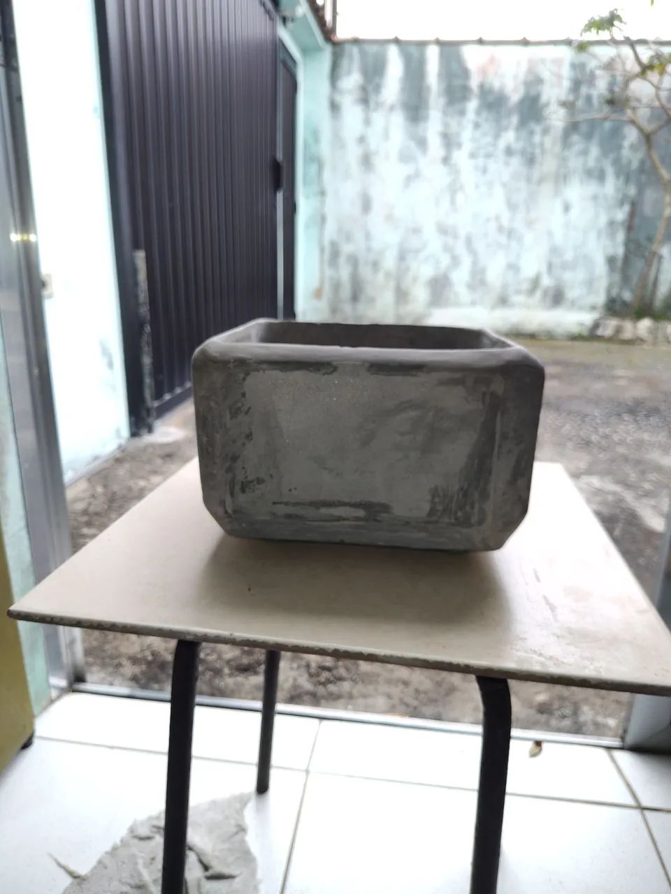 Vaso de concreto retangular