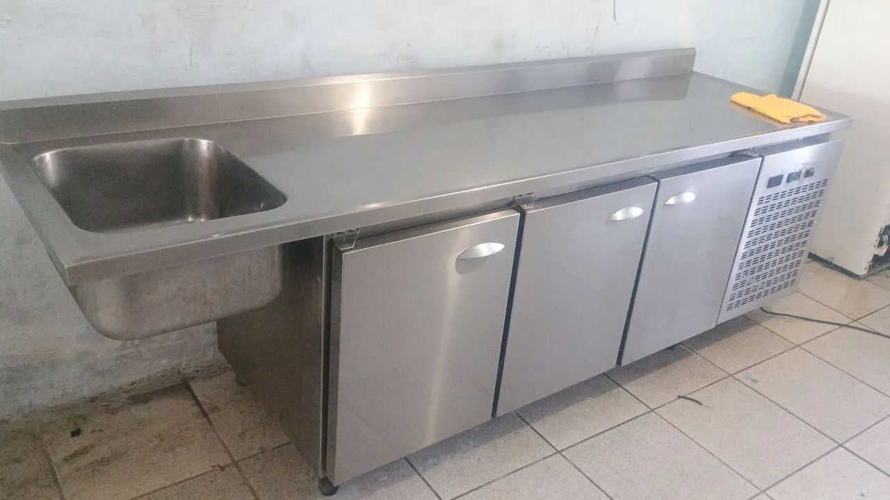 Balcão refrigerado inox com pia entrego hoje mesmo 5700 reais  - Foto 3
