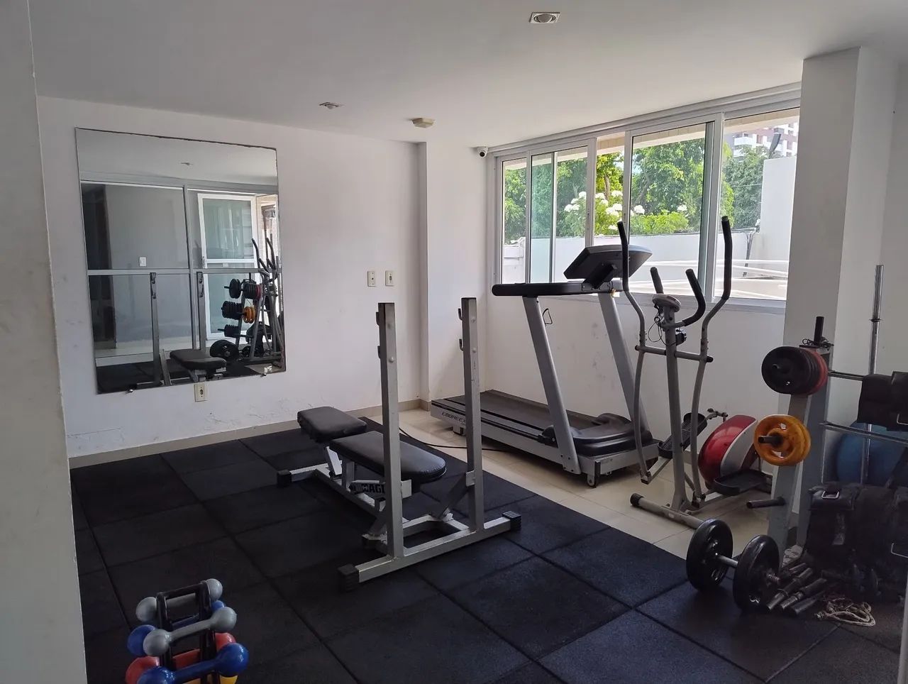 Alugo Apartamentos  com 03 quartos no Bairro dos Estados  - Foto 4