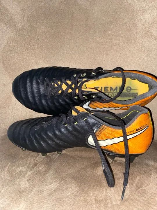 Chuteiras Nike Tiempo Legend 7 - Tamanho 42