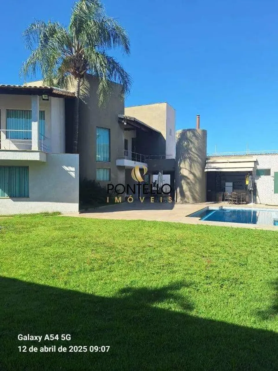 Casa à venda no bairro Mangabeiras Ampla, com excelente estrutura e área de lazer complet