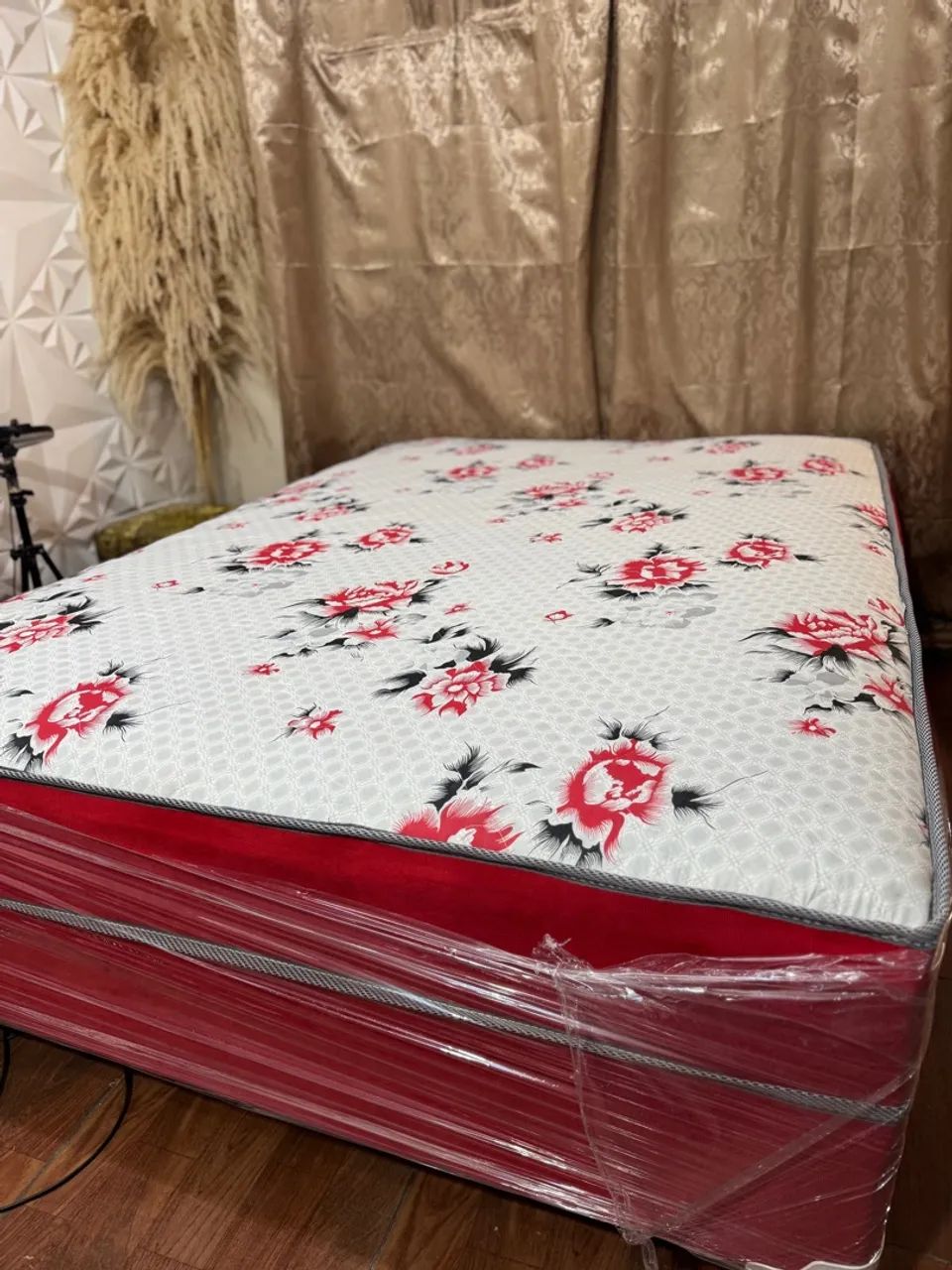 Double Box Bed467363977799280644