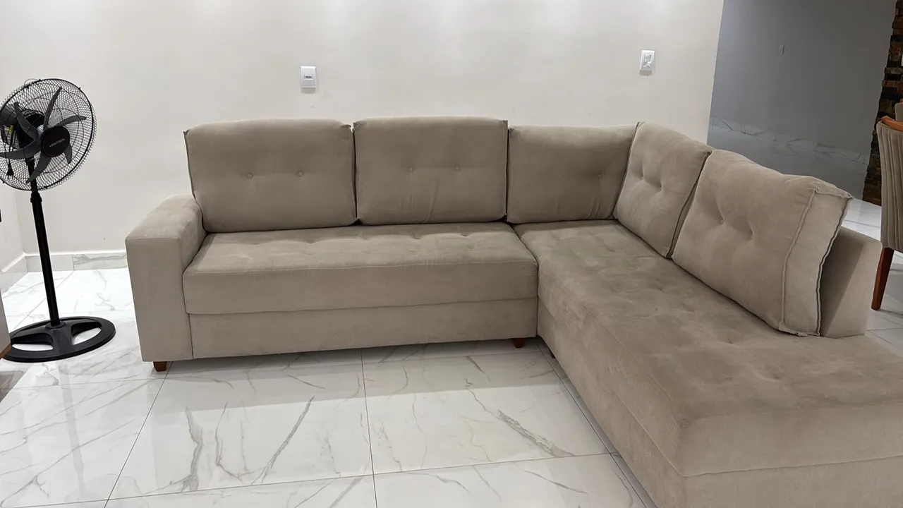 Sofá em L Confortável e Elegante