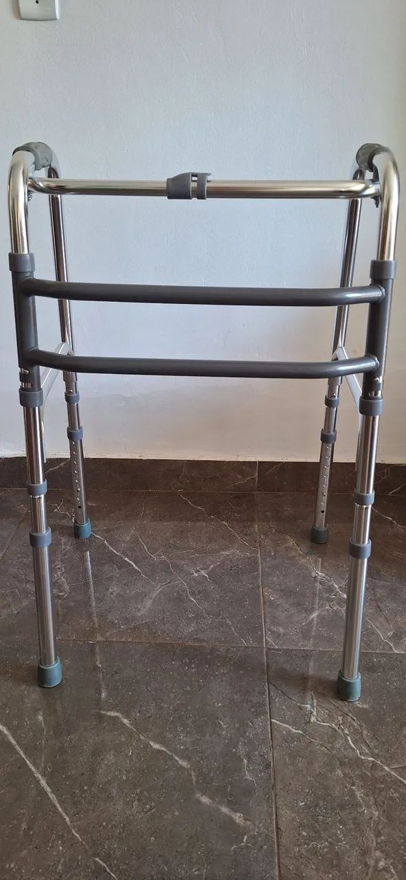 Andador para Idosos - Alumínio - Dobrável