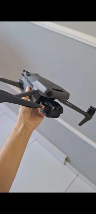 Drone DJI Mavic 3