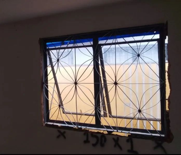 Janela de ferro 64840815427201120