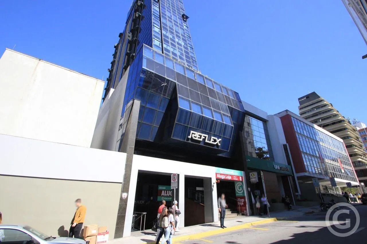 Loja comercial ampla no Centro de Florianópolis com 10 vagas de garagem - Foto 3
