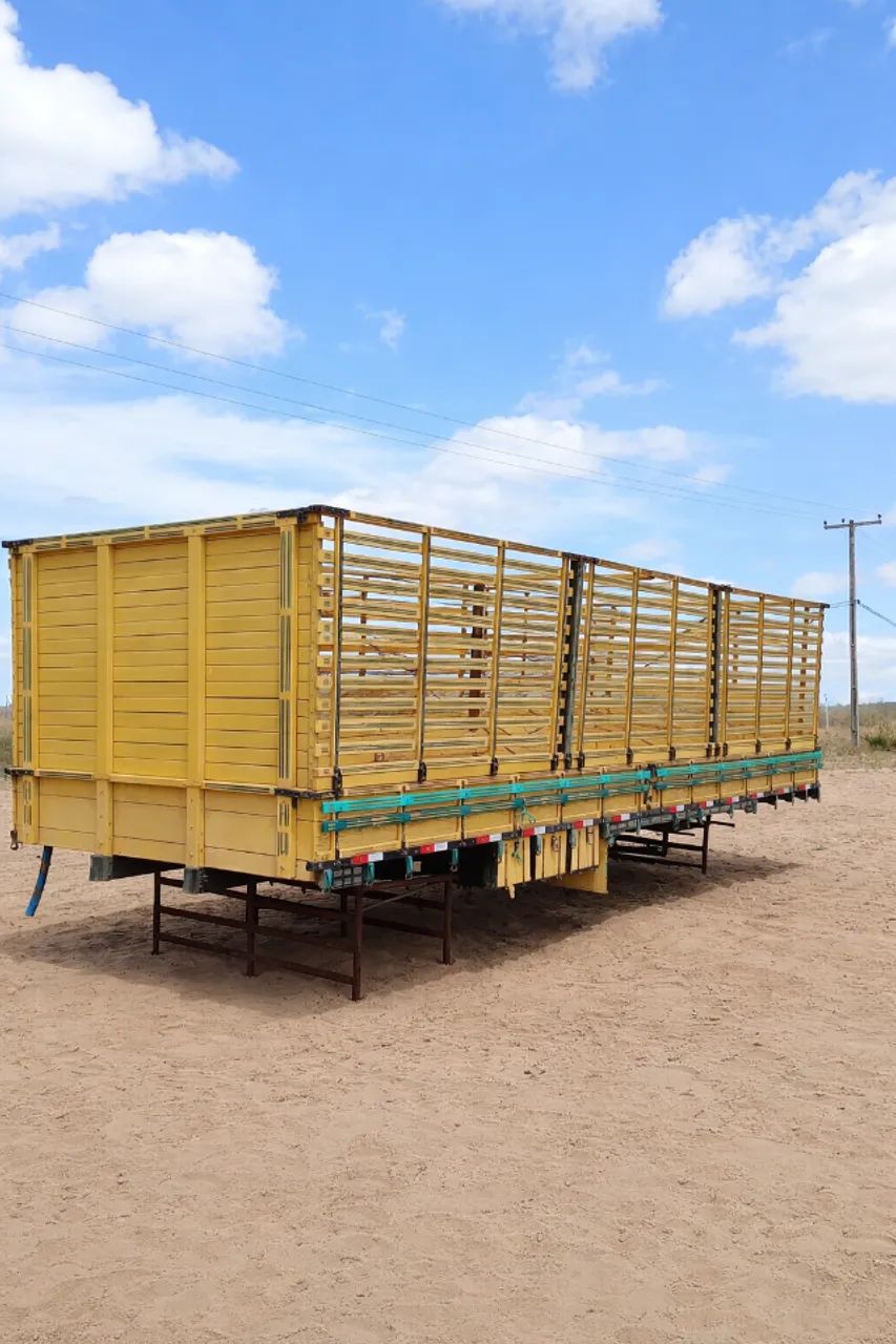 Carroceria de Madeira