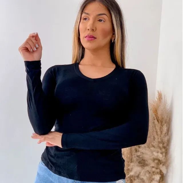 blusinha feminina gola V manga longa - Foto 3