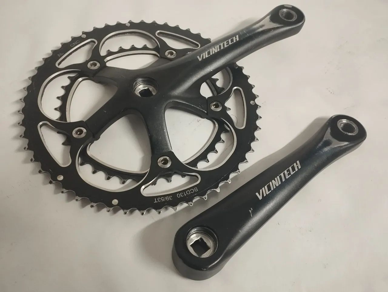 Jogo de Pedivela Vicinitech 53/39 BCD 130mm 172,5mm Preto Usado