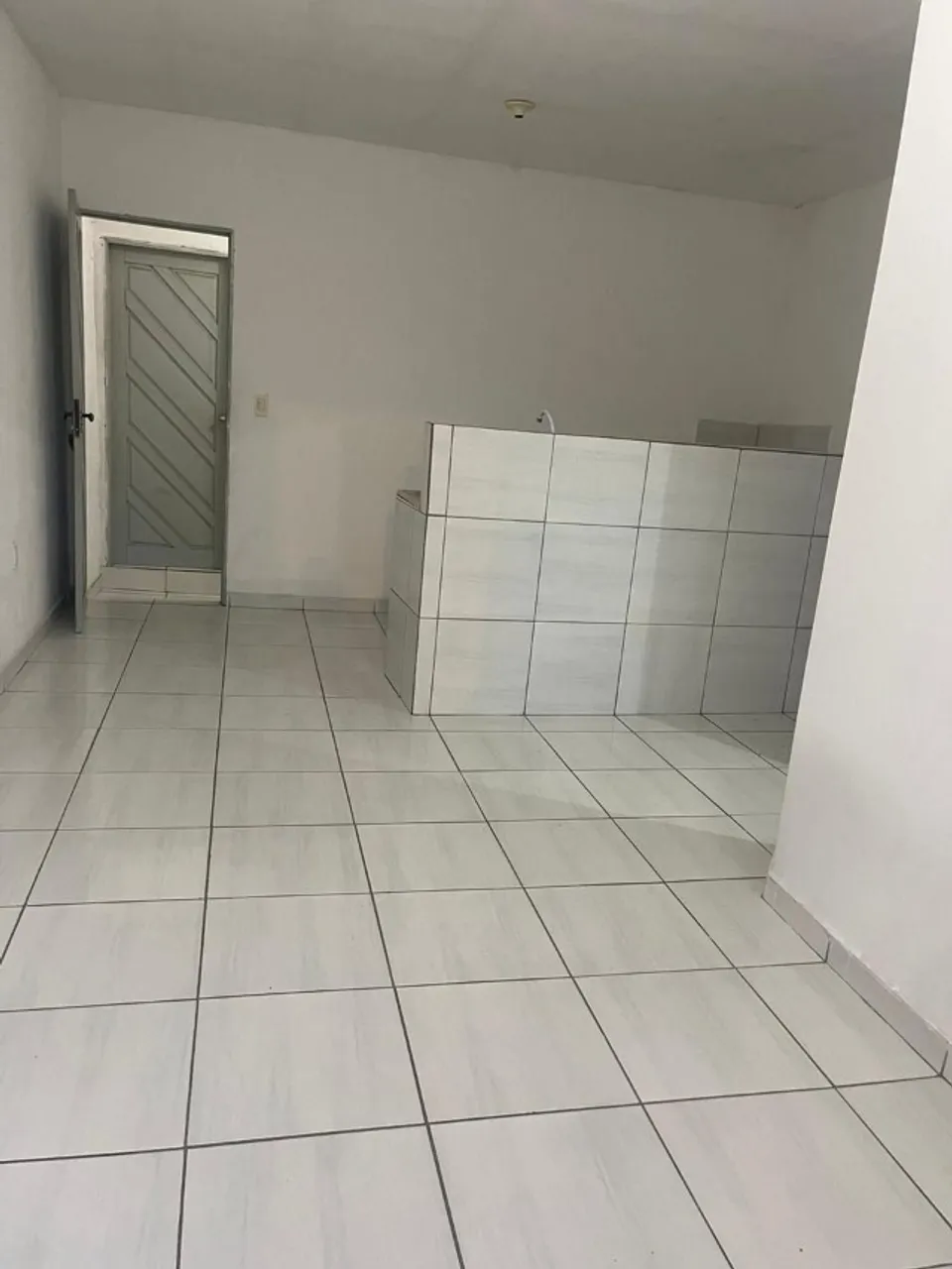 Alugo Kitnet em Nossa Senhora da Apresentação R$ 350,00 