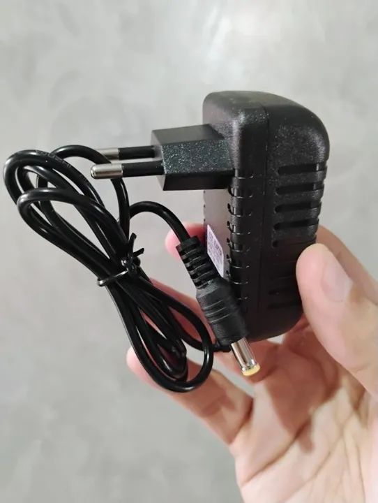 Cabo Adaptador SATA para USB 3.0 para 3,5" / 2,5" SSD HDD SATA III + Fonte de Alimentação  - Foto 4