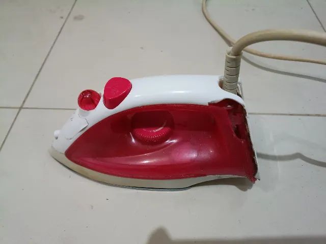 Ferro de passar - Foto 2