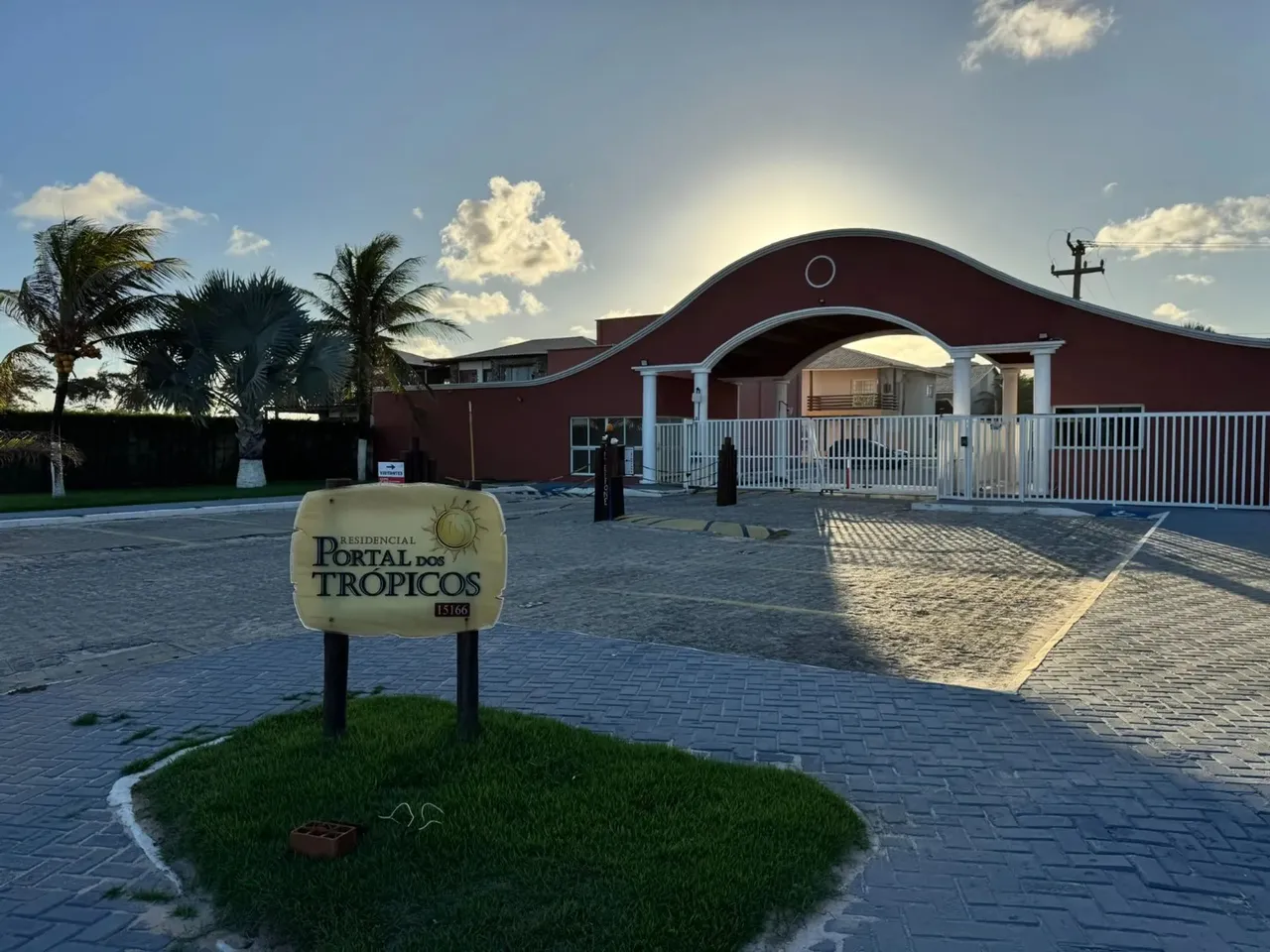 Portal dos Trópicos