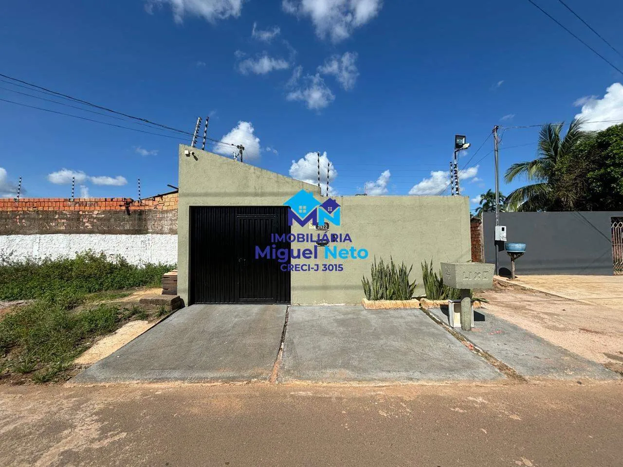 Oportunidade no Nova Esperança Casa com Suíte a Poucos Metros da Nova Santos Dumont