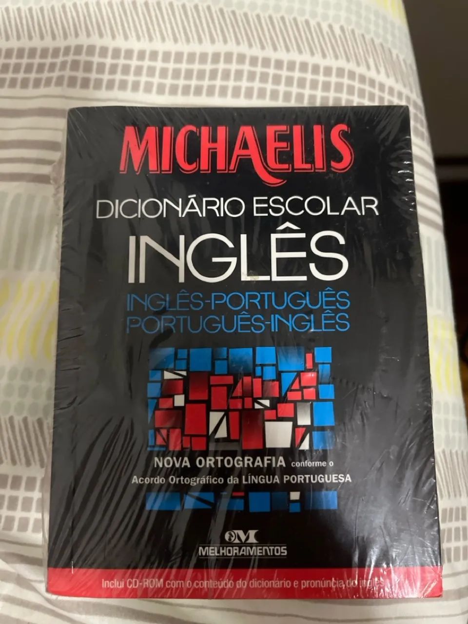 Dicionário Escolar Inglês Michaelis - Nova Ortografia