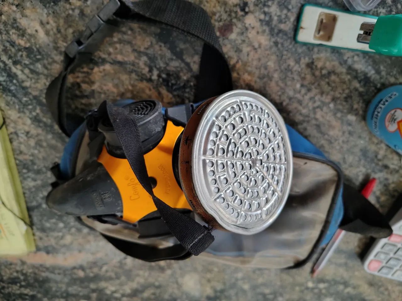 Máscara facial respiratória 