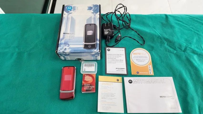 CELULAR MOTOROLA MOTOKRZR K1 VEMELHO (DEFEITO) - N13770