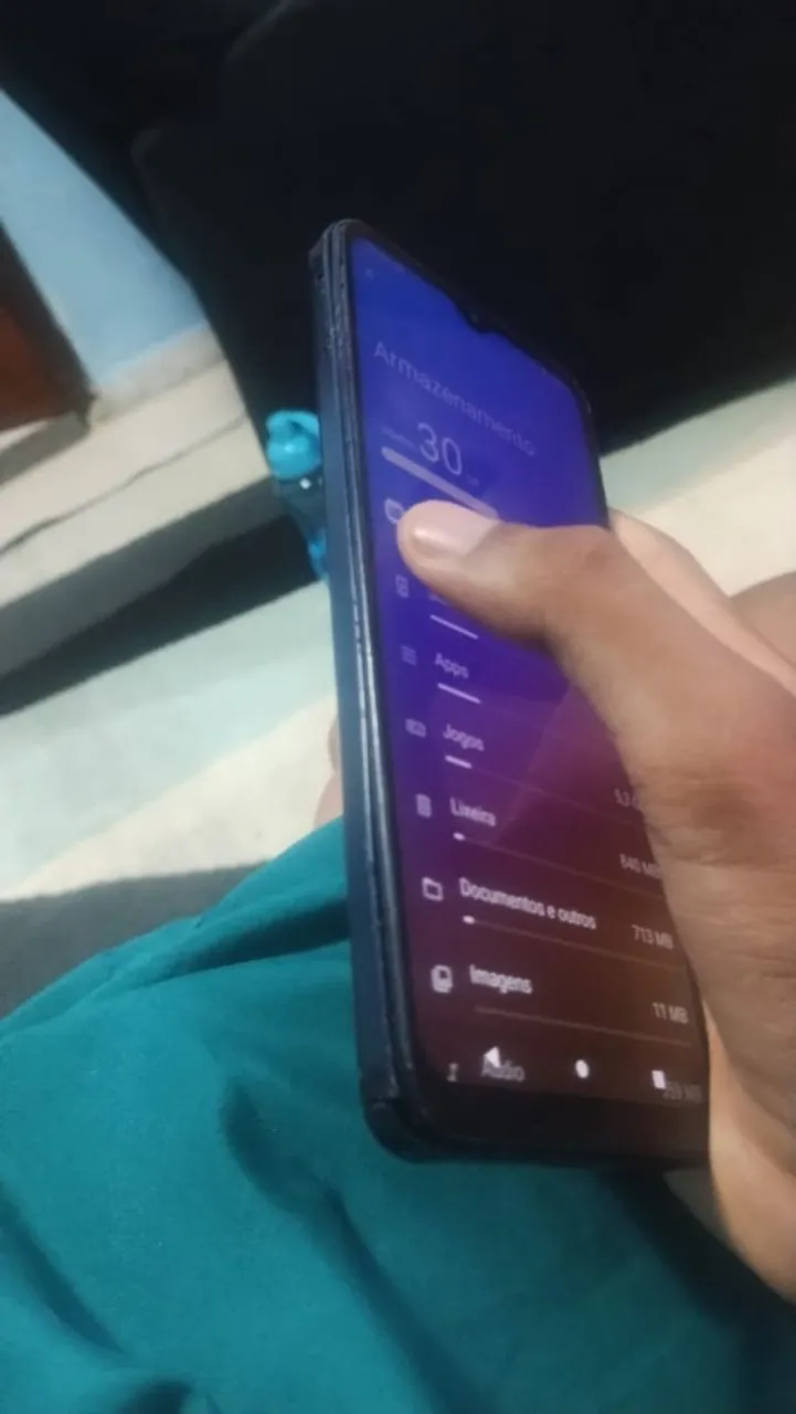 Moto e13 vendo ou troco