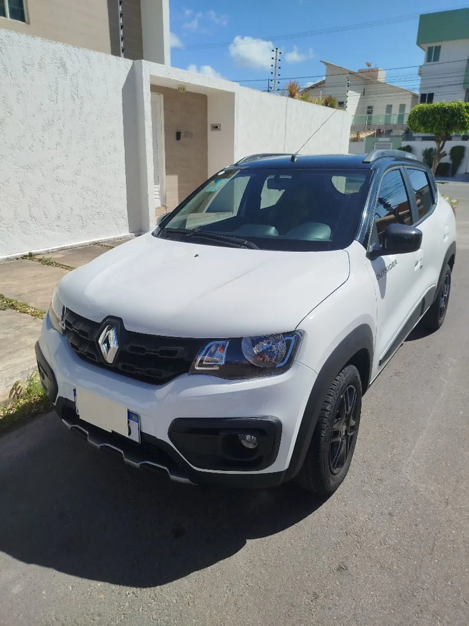 Kwid outside