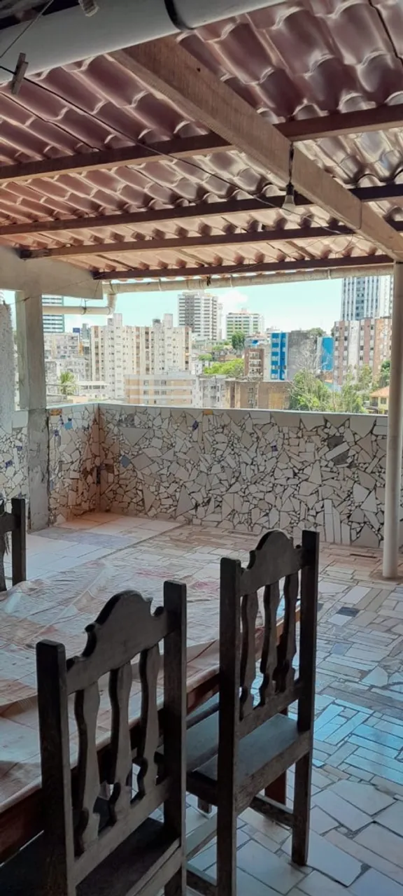 Vende-se casa 3 quartos e cobertura Luís Anselmo