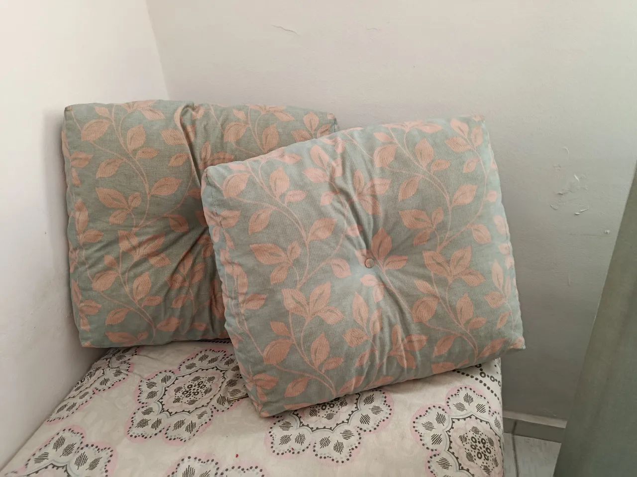 Vendo Sofá retrátil - Foto 3