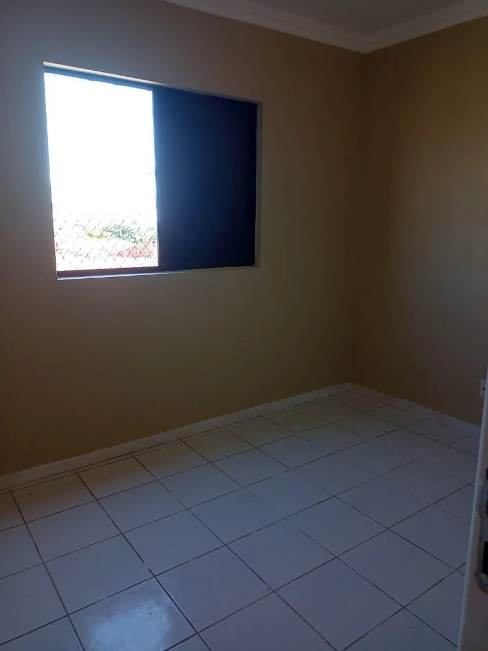 Vendo apartamento no Condomínio Jardim Laguna
