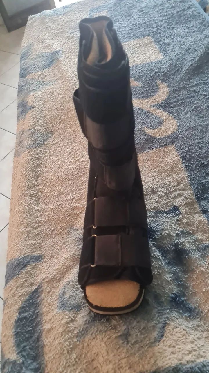 Bota Ortopédica para lesões pé e tornozelo 