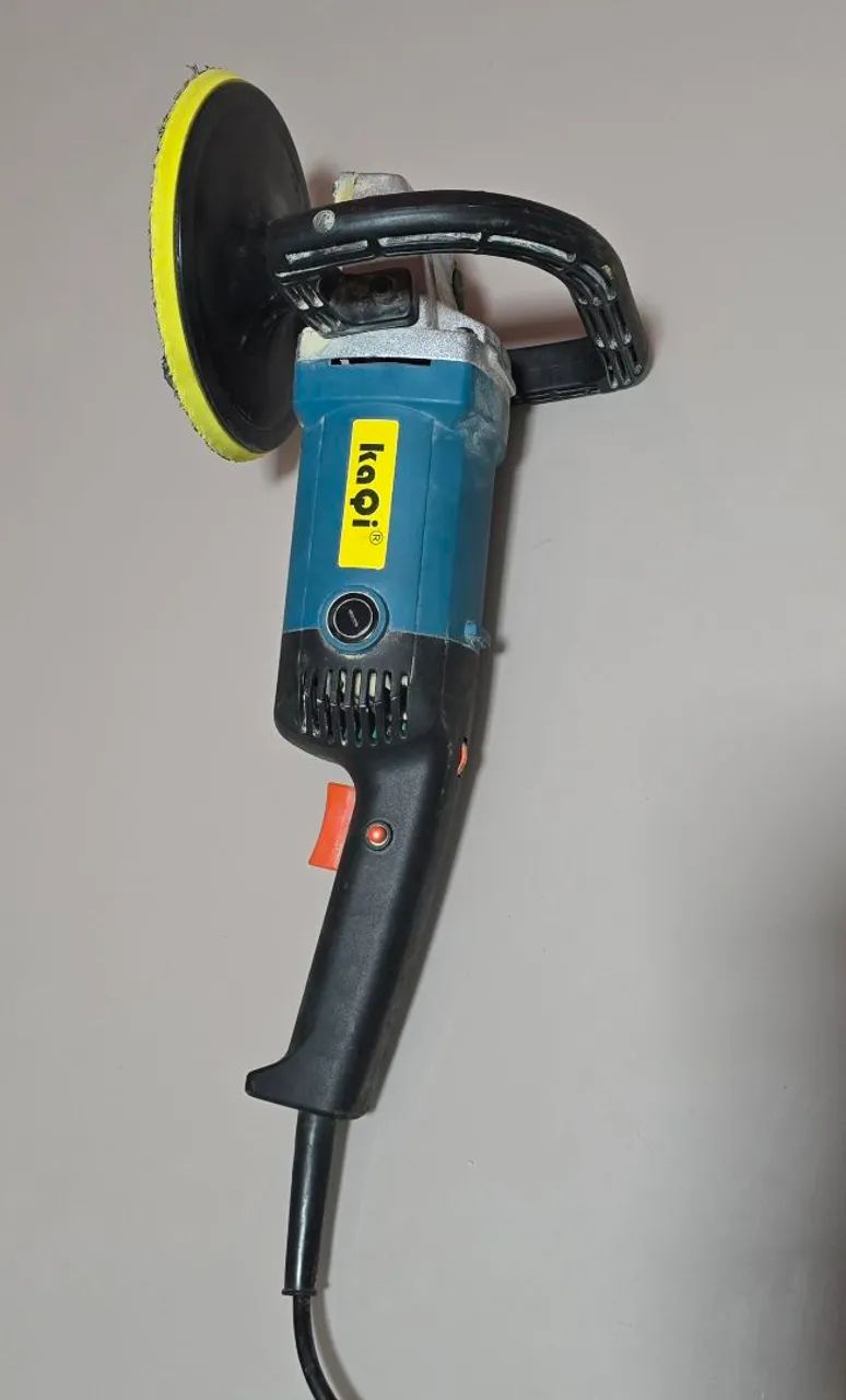 Politriz64840787964673122