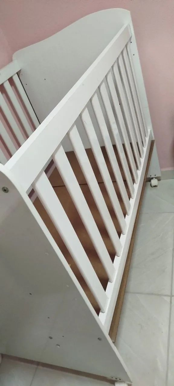 Berço de Bebê Branco Usado - Foto 3