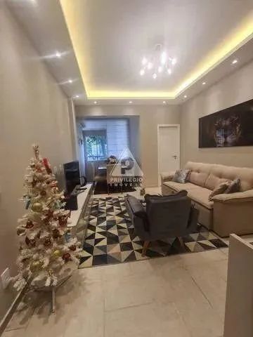 APTO IMPECÁVEL. SALA. 2 QTOS. STE. BH. COZ. DEPS. 2a QUADRA DA PRAIA. POSTO 3